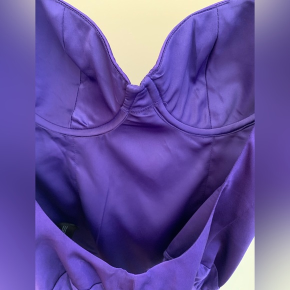 Guess by Marciano size 0 Taryn bodysuit - Picture 12 of 14